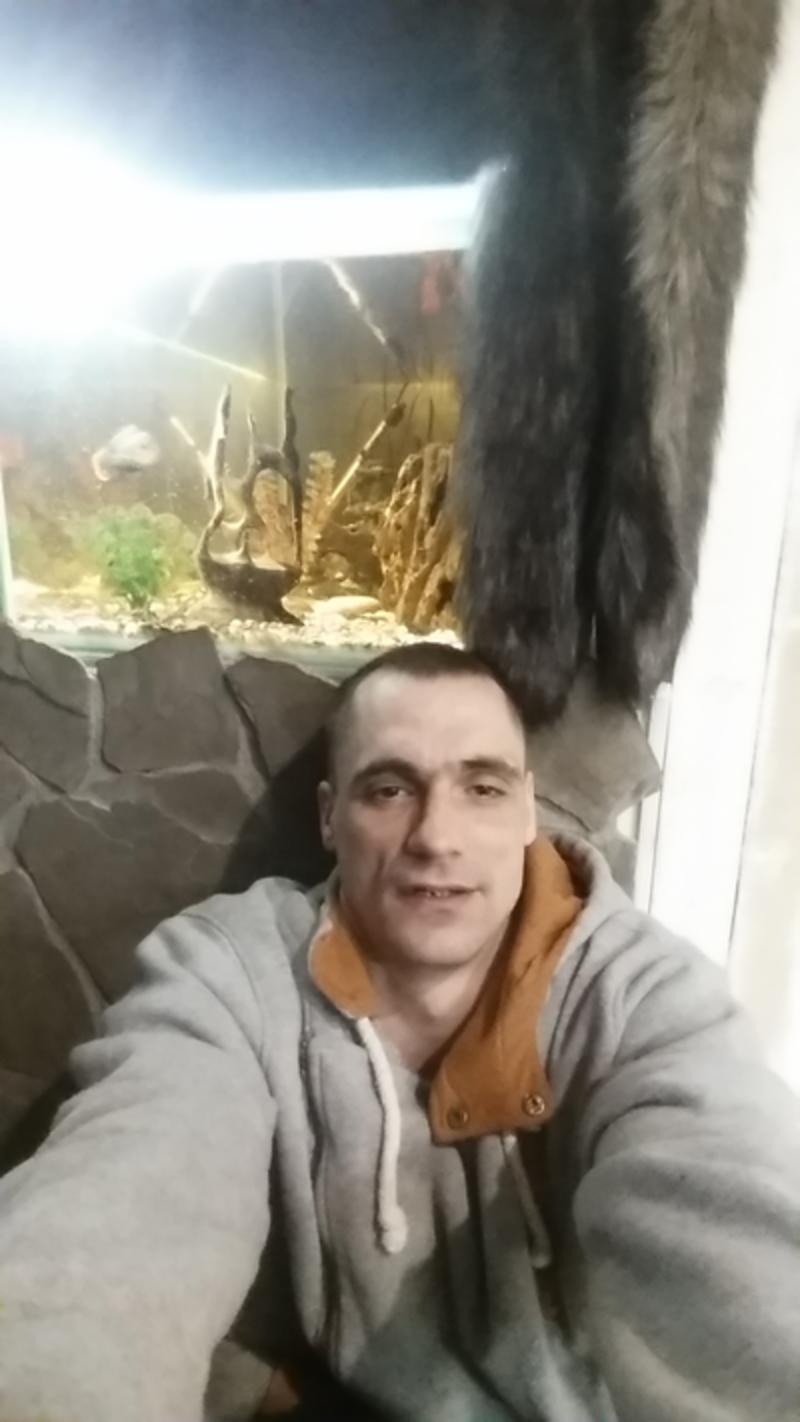 Знакомства по номеру телефона пикале знакомства ровно